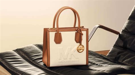 michael kors maasmechelen outlet|michael Kors Outlet.